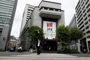 Asian Stocks Dip As Us Treasury Yields Surge To 19 Year High