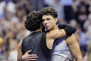 Ben Shelton Upsets Defending Us Open Champion Carlos Alcaraz In Five Set Quarter