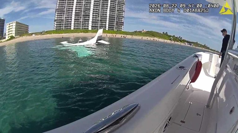 Boca Raton Pilots Emergency Water Landing Responders Act Swiftly