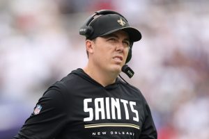 Boise State Legends Kellen Moore And Ashton Jeanty Face Off In Sunday Showdown