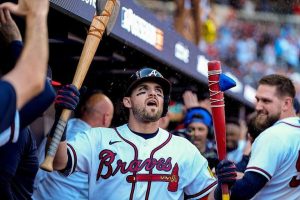 Braves Rally Past Phillies 5 3 On Austin Riley S Eighth Inning Three Run Homer