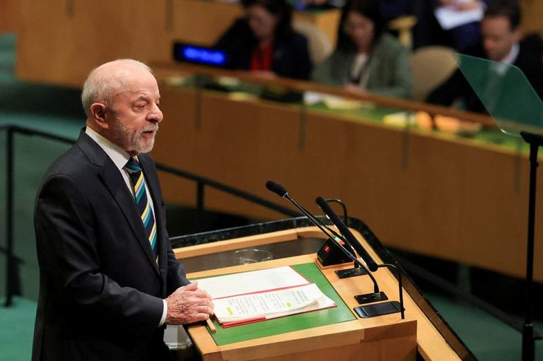 Brazil Election Spotlight Lula Faces Trump Backed Bolsonaro Challenger