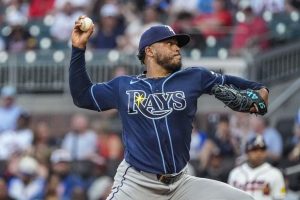 Brewers Rally In 10Th To Beat Cubs As Mlb Roundup Shows Late Game Heroics