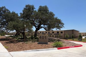 Broken Walls Crossfit Opens Near Bryson Neighborhood In Leander