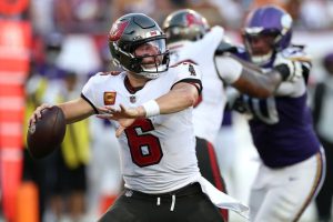 Buccaneers Quarterback Baker Mayfield Suffers Dislocated Thumb In Loss To Viking