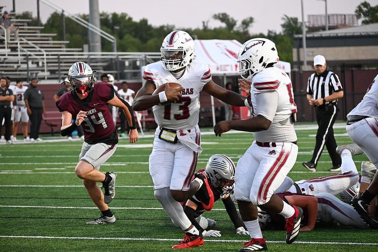 C J Cleveland And Shooter Johnson Earn Texarkana Gazette Co Players Of The Week
