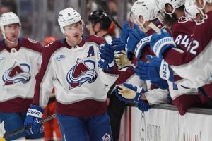 Cale Makar Signs 163 2 Million Extension Becoming Nhl S Highest Paid Player