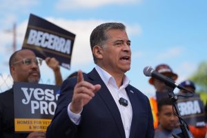 California Governor Candidates Face Off In Cnn Debate As Mail Ballots Head Out