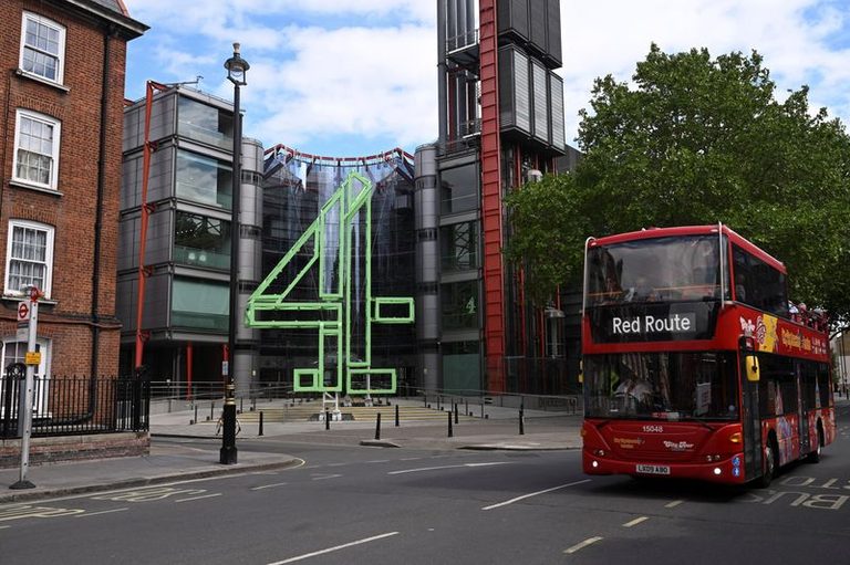 Channel 4 Rules Out Bbc Merger Open To Iplayer Content Sharing