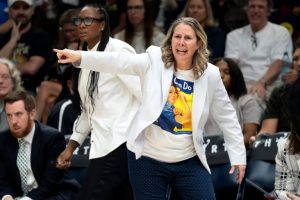 Cheryl Reeve Earns Record Tying Fifth Wnba Coach Of The Year Honor