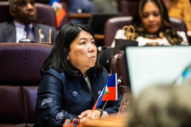 Chicago City Council Calls For Amtrak Railyard Study And Public Hearing