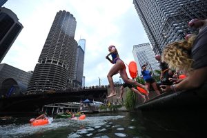 Chicago Offers 500 Big Jump Into River To Support Als Research And Youth Swim Ed
