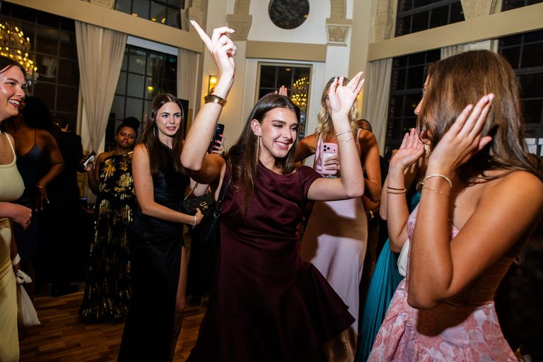Chicago Summer Heat Inspires Photo Roundup Of Community Events And Tragedy