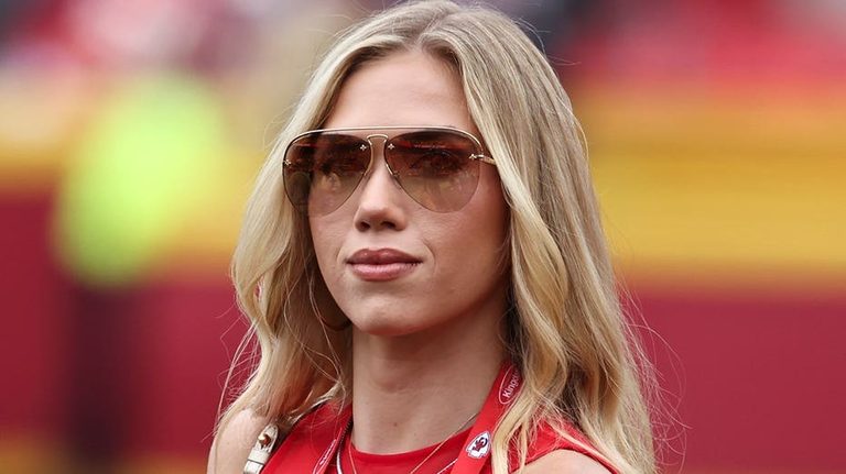 Chiefs Heir Gracie Hunt Shares Patriotic Tribute Ahead Of Home Opener