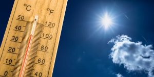 Cincinnati Launches Stay Cool Cincy Volunteer Run Misting Stations In Heat Stric