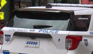 Cincinnati Police Cruiser Rear Ended On I 75 Officer Taken To Hospital