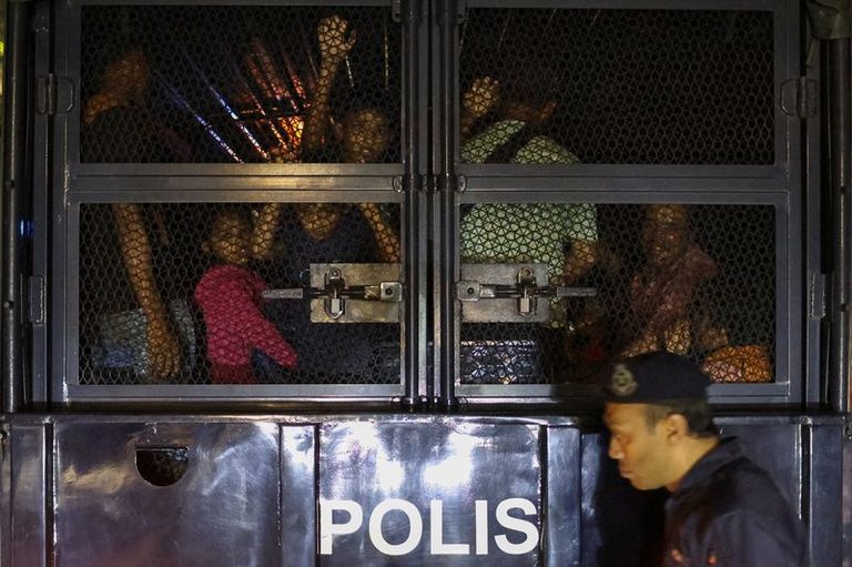 Civil Groups Urge Malaysia To Halt Planned Rohingya Deportations