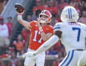 Clemson Taps Christopher Vizzina As Starting Quarterback For Lsu Opener