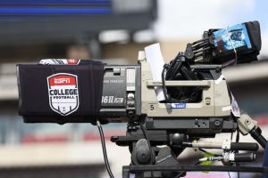 College Football Playoff Starts 30 Day Talks With Espn On 24 Team Expansion