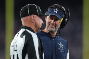 Cowboys Coach Schottenheimer Stresses Youth Physicality After Week 1 Loss