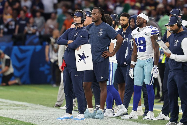 Cowboys Look To Turn Coaching Missteps Into Growth After 34 31 Loss