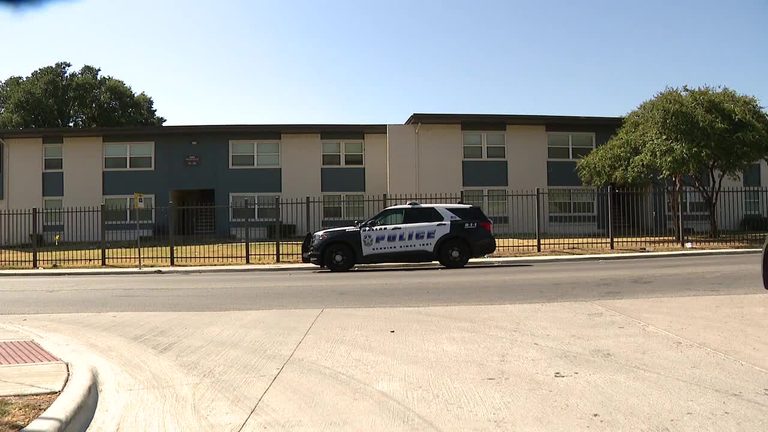 Dallas Residents Demand Action After Weekend Shooting At The Pinks Apartment Com