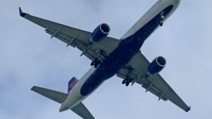 Delta Flight Makes Emergency Descent And Lands Safely In Las Vegas After Pressur