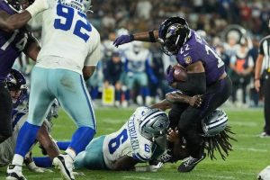 Derrick Henry Says Titans Offered Nothing As He Prepares To Face Them With Raven