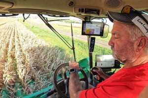 Diesel Prices Surge Above 6 A Gallon Squeezing Missouri Corn And Soybean Farmers