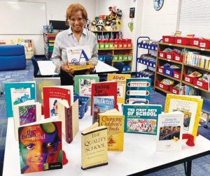Distinguished Alumna Donates 17 Books To Savannah State S New Reading Lab