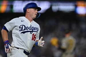Dodgers Extend Home Winning Streak To 11 With 7 0 Shutout Of Padres