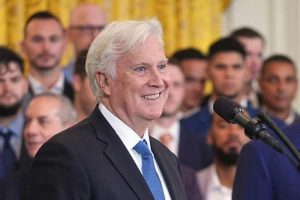 Dodgers Owner Mark Walter Sued Over Alleged Nondisclosure Of Federal Probe