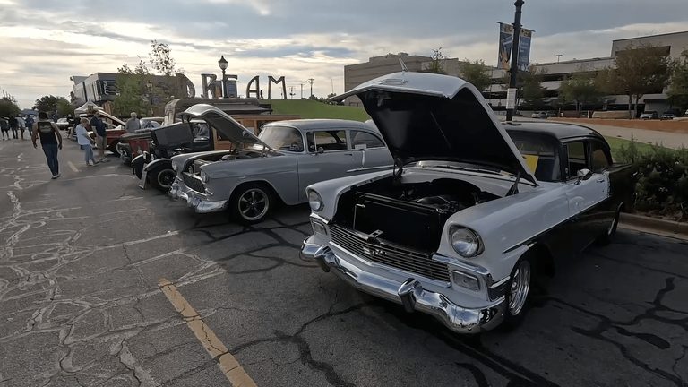 Downtown Arlington Hosts 2026 Classic Car Show For Vintage Enthusiasts