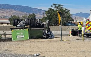 Dump Truck Overturns On I 580 2Nd Street Off Ramp Temporarily Closing Lane In Re