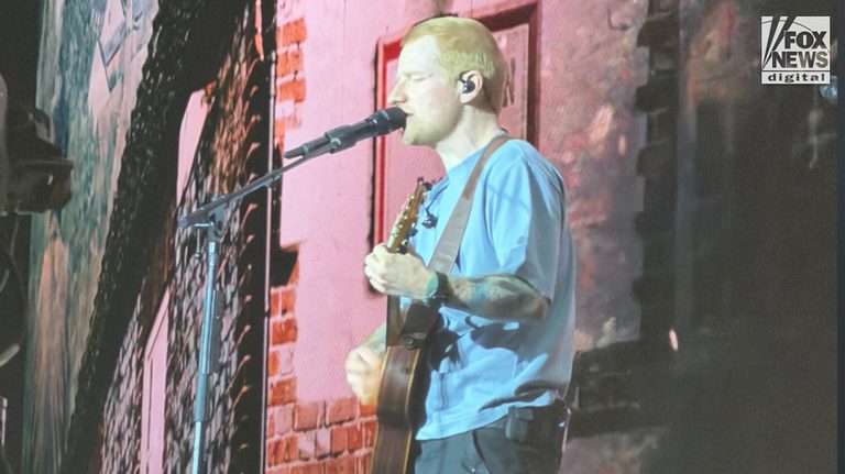 Ed Sheeran Calls For Free Speech And Condemns Gaza Violence At Philadelphia Conc