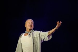 Ed Sheeran Tour Loses Three Supporting Acts After Macklemore S Pro Palestinian R
