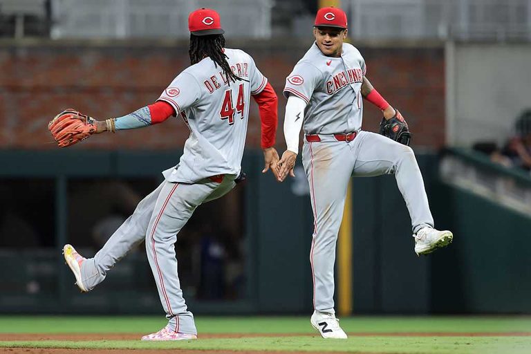Elly De La Cruz Nears 30 30 Milestone As Reds Shut Out Braves 4 0