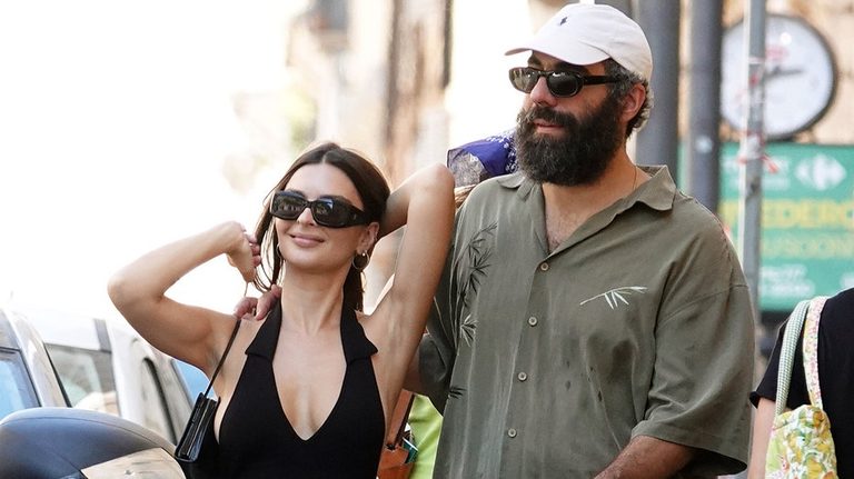 Emily Ratajkowski And Romain Gavras Share A Kiss While Strolling Through Rome
