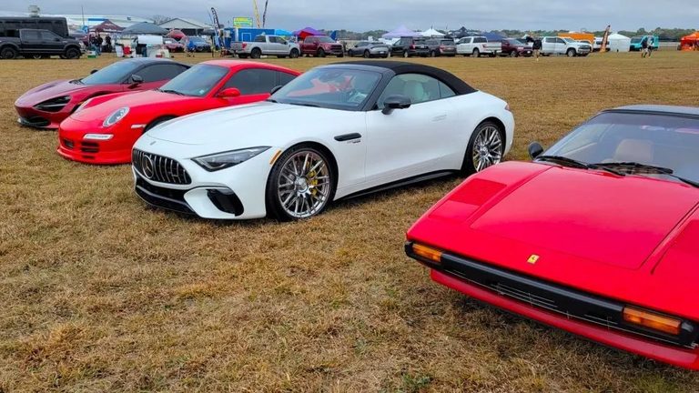 Endless Summer Showcase Brings Exotic Cars To Downtown Jacksonville