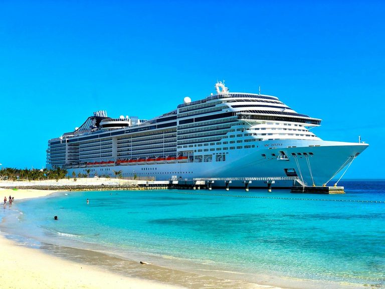 Etiquette Expert Advises Cruise Passengers On Elevator Luggage Use