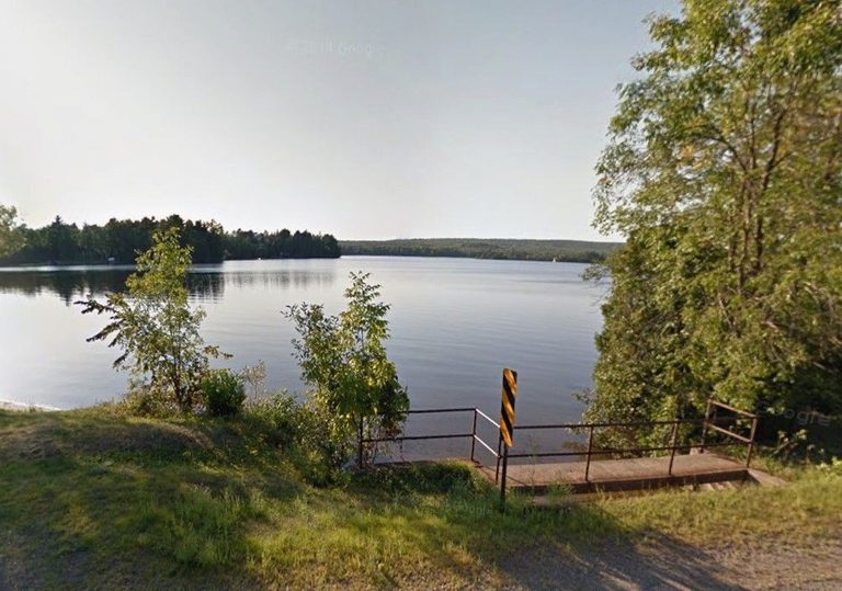 Father Dies In Paddleboarding Accident On Ely Lake Near Eveleth