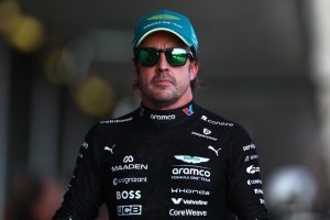 Fernando Alonso Announces Return To Aston Martin For 2027 Season