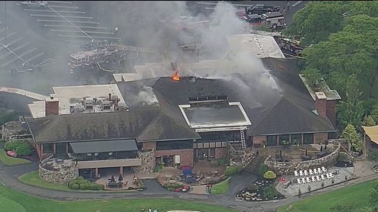 Fire Breaks Out At Lochmoor Country Club In Grosse Pointe Farms