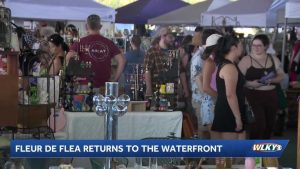 Fleur De Flea Vintage Market Draws Hundreds To Louisville S Waterfront Park