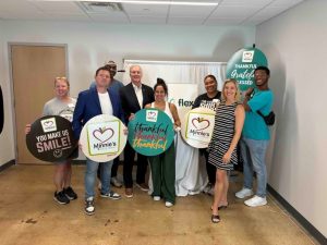 Flexetc Plano Donates Warehouse Space To Help Minnie S Feed 3 000 North Texas Fa