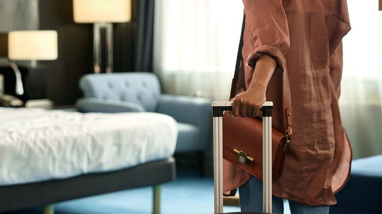 Flight Attendants Share Quick 90 Second Hotel Safety Check For Travelers