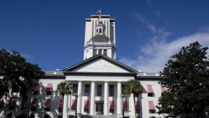 Florida S 15 Minimum Wage Takes Effect Sept 30 As New Safety Laws Begin Oct 1