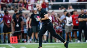 Florida State Fans Debunk Moving Truck Rumor Outside Coach Norvell S Home