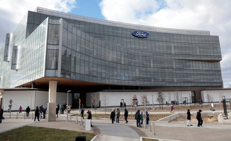 Ford Recalls 223 000 U S F 150 Trucks Over Potentially Loose Fuel Tanks