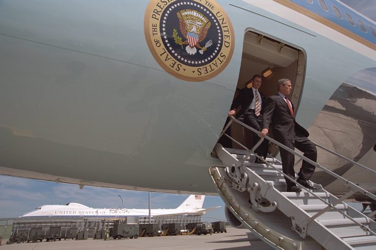 Former Air Force One Crew Shares 9 11 Stories At Dallas Bush Center